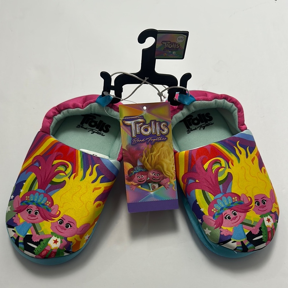 Trolls Bright Rainbow Slippers
